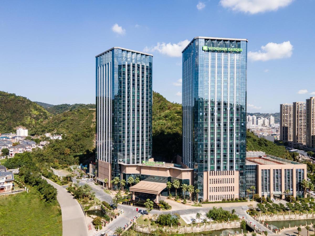 Wyndham Garden Yuhuan Downtown Hotel Taizhou  Buitenkant foto