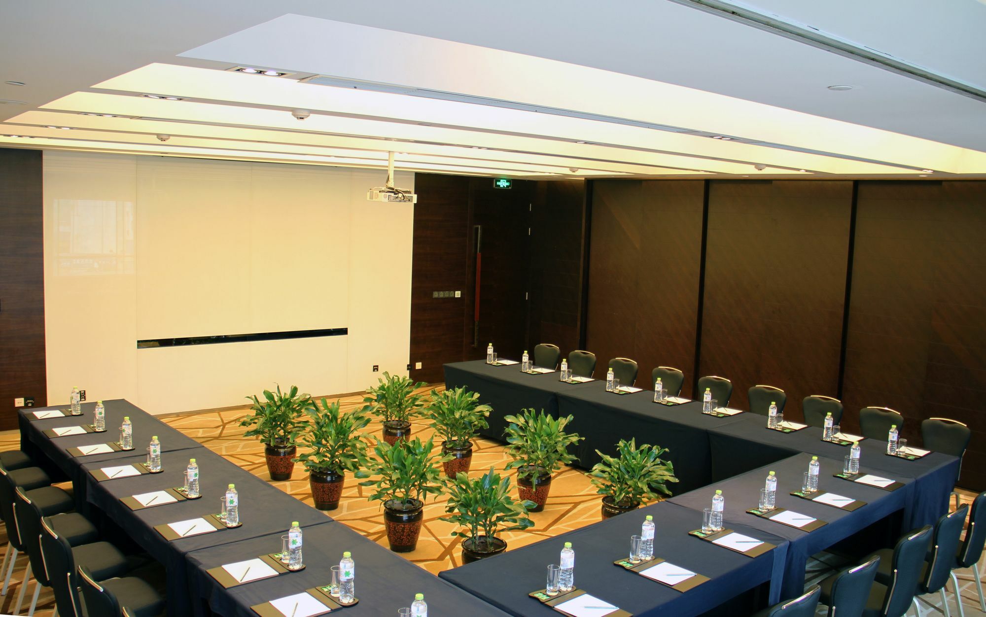 Wyndham Garden Yuhuan Downtown Hotel Taizhou  Buitenkant foto