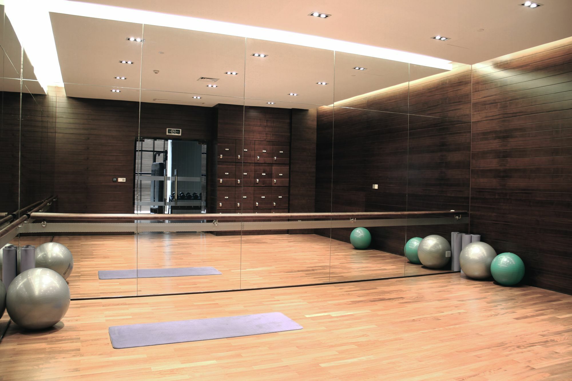 Wyndham Garden Yuhuan Downtown Hotel Taizhou  Buitenkant foto